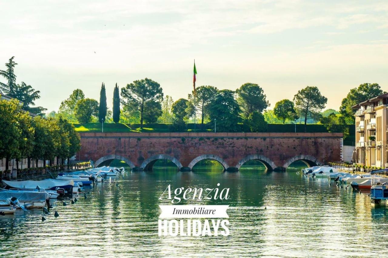 Appartamenti La Madonnina Peschiera del Garda Exteriör bild